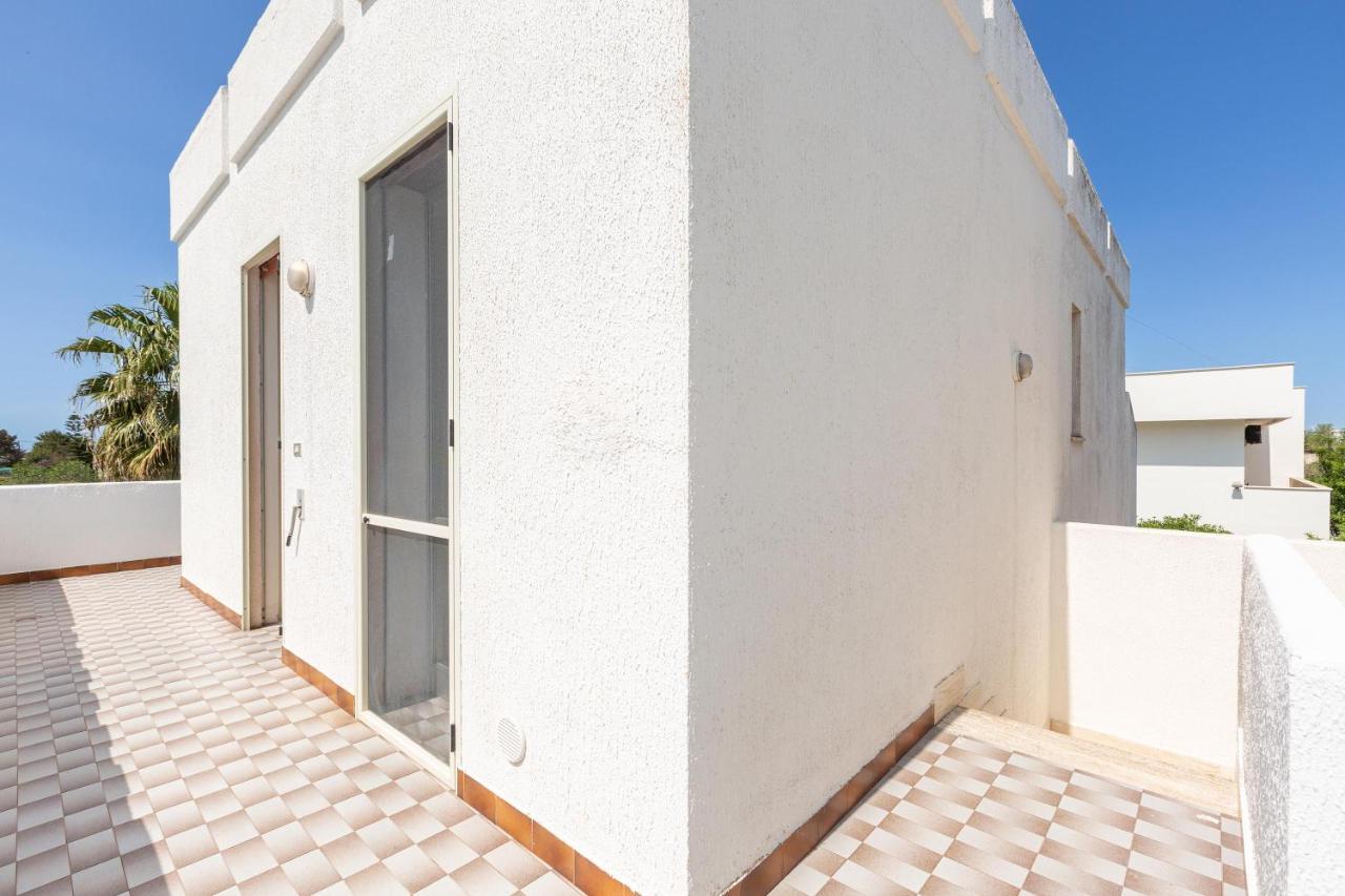 Residence Mare Azzurro Porto Cesareo Exterior photo