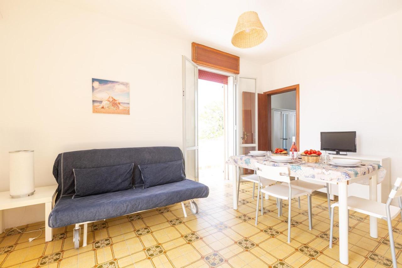 Residence Mare Azzurro Porto Cesareo Exterior photo